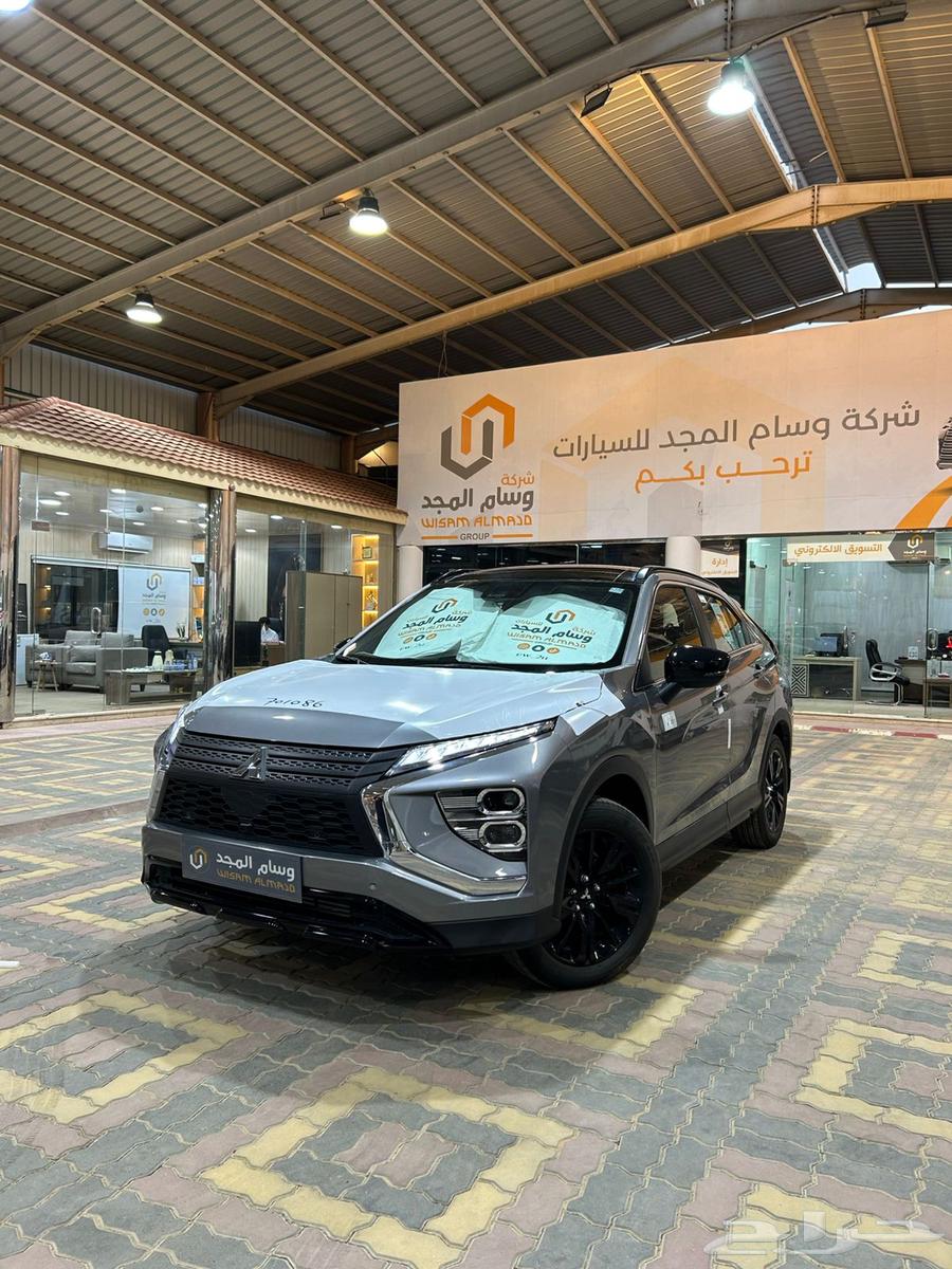 متسوبيشي اكلبيس كروس 2025 نصف فل السعر 8680064556525689091111
