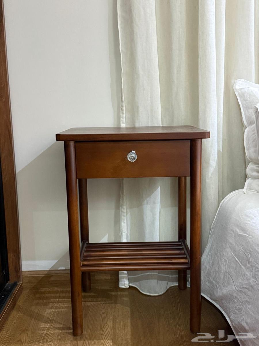 Comode64401508552066111