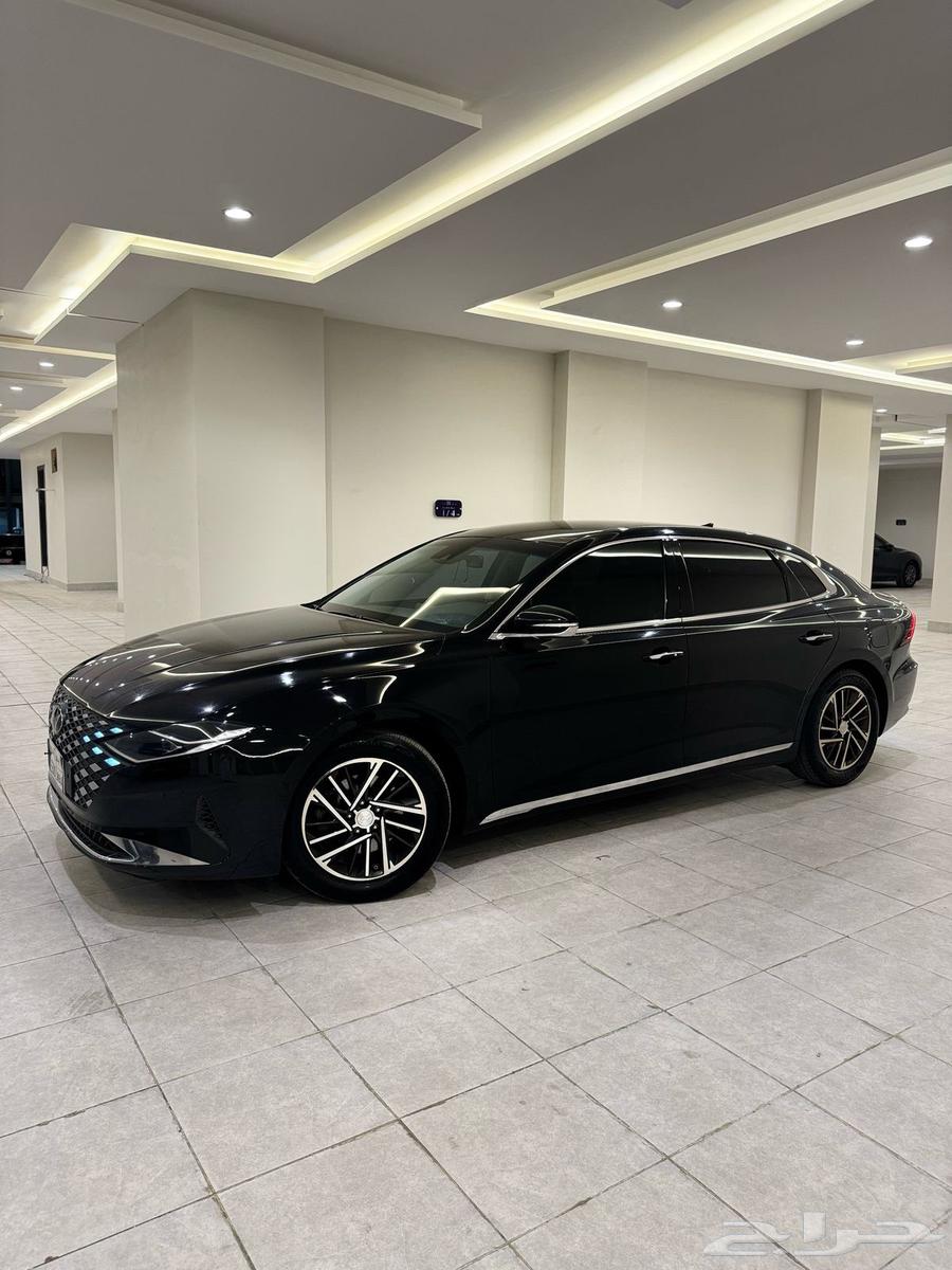 ازيرا 2020 ( بنزين ) بحالة الوكالة64553851310467111