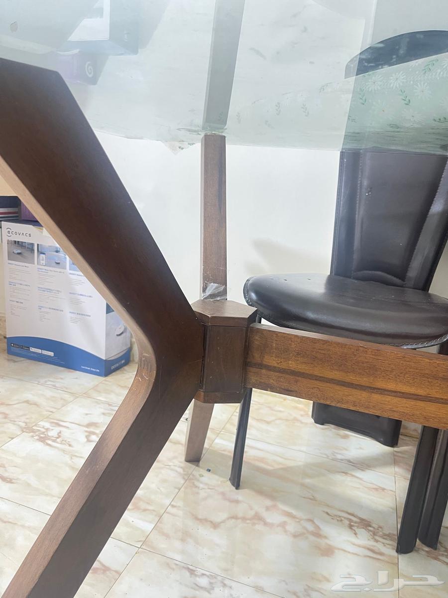 طاولة زجاج وارجل ستستيل ب 100ريال64404736556162112