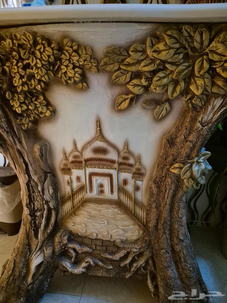 مغسلتين رخام محفوره جديده ونظيفه جدا مع مرايتها64404778401539114