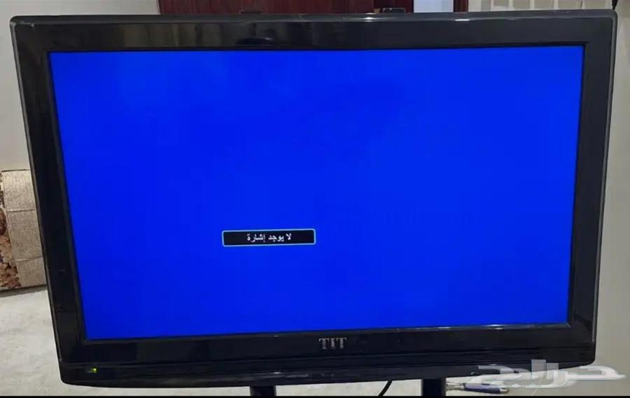 Samsung screen and TIT and table with screen stand and wall mount64404500353795110