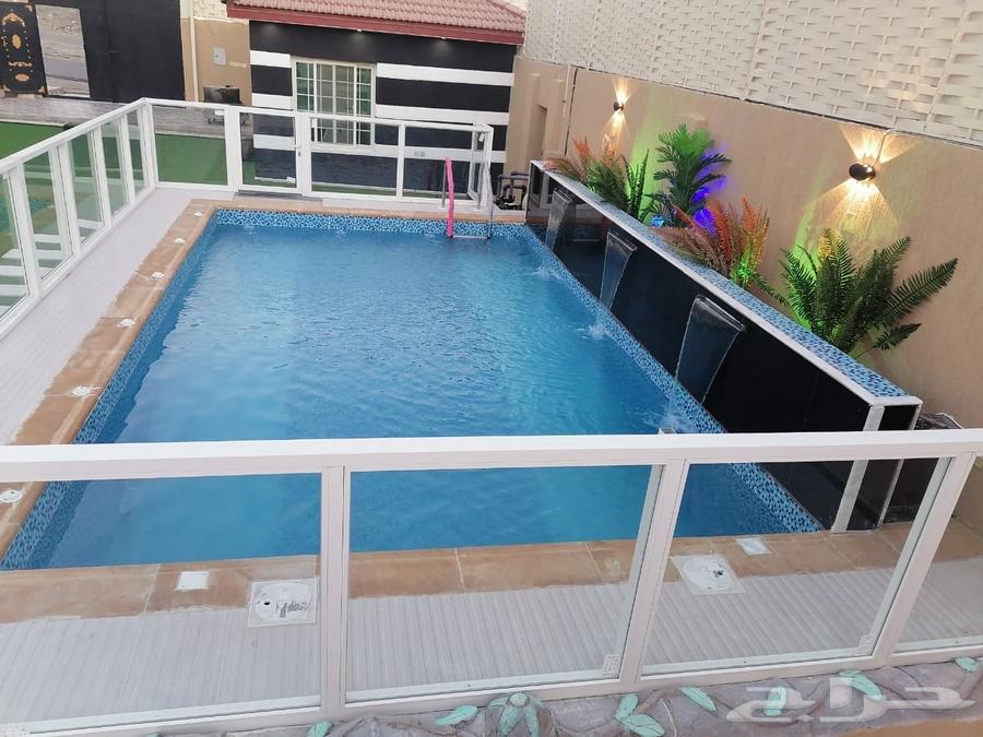 شاليه و استراحة ثلاث مسابح ملعب طائرة63614099550467112