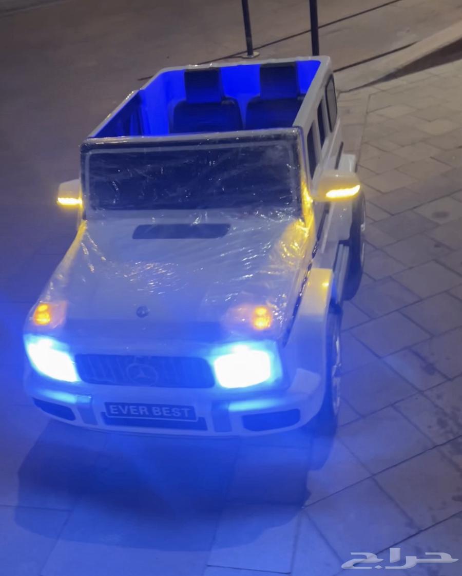 Almost new G-Class car for delivery and transfer64403633482498110