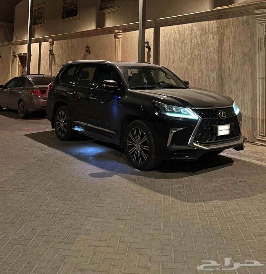 2017 Lexus LX570 fully loaded for sale64558363639171110