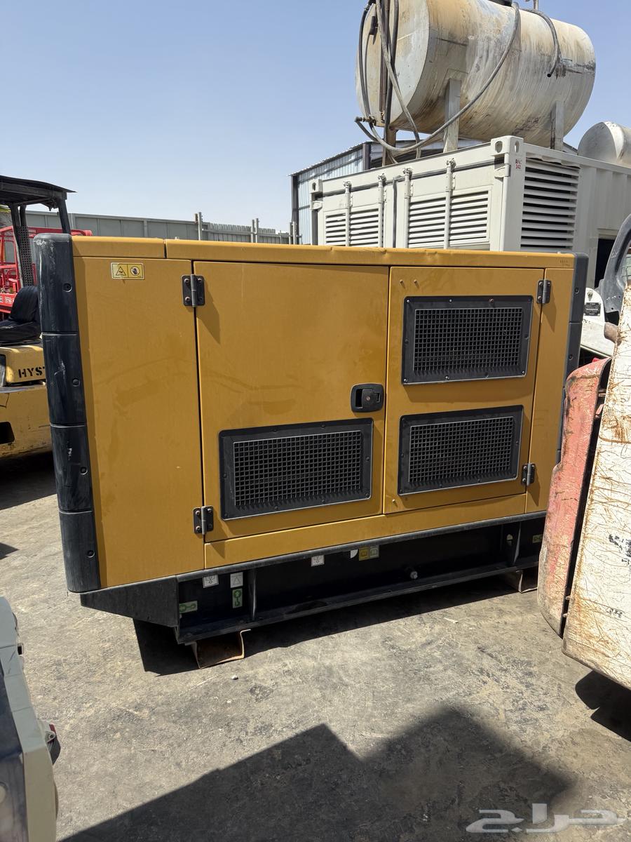 مكينة كهرباءكتربلر كاتم صوت64404542227330113