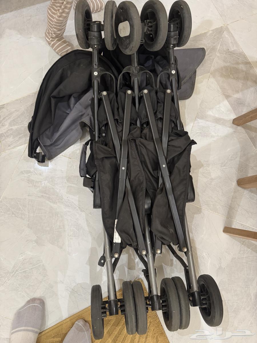 عربة اطفال تؤام للبيع تشيكو64403300276610111