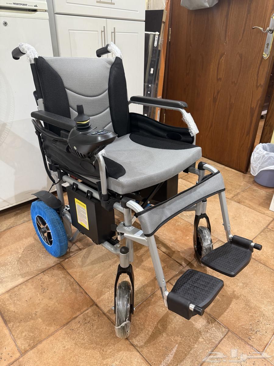 كرسي متحرك كهربائي64404570092161113