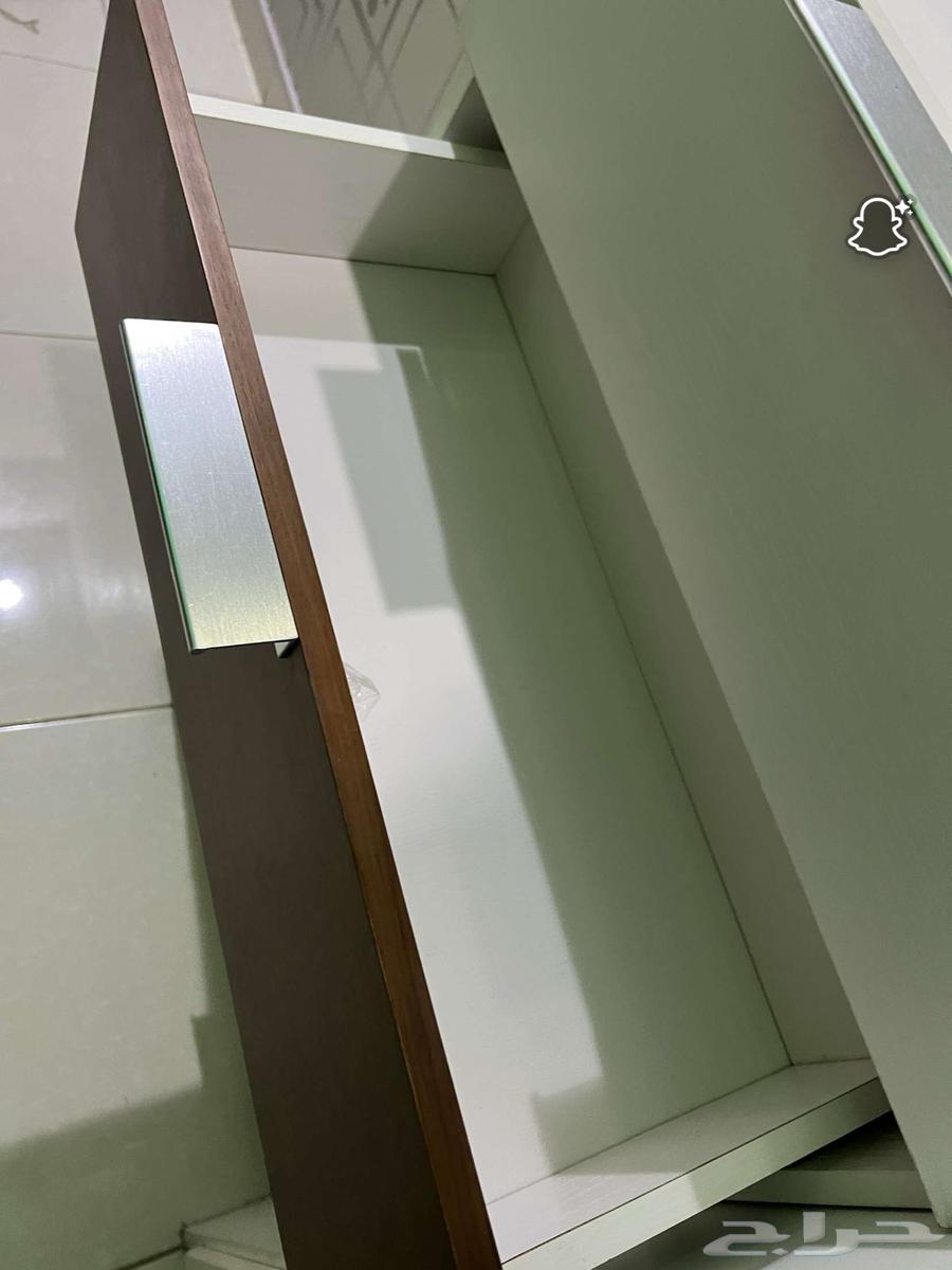 دولاب للبيع نظيف جديد ع السوم64404875859459111