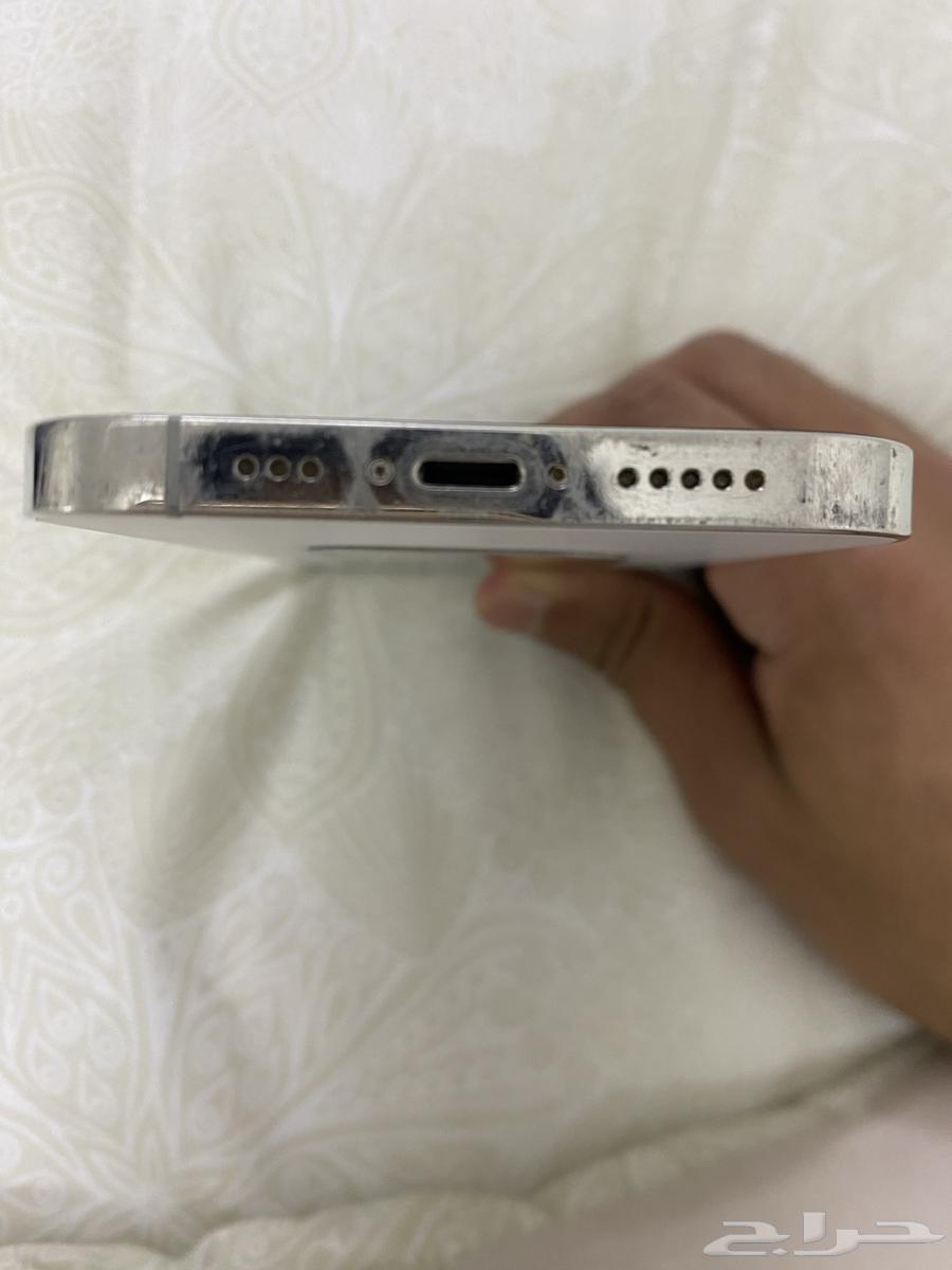 آيفون 12 برو ابيض64402872418691113