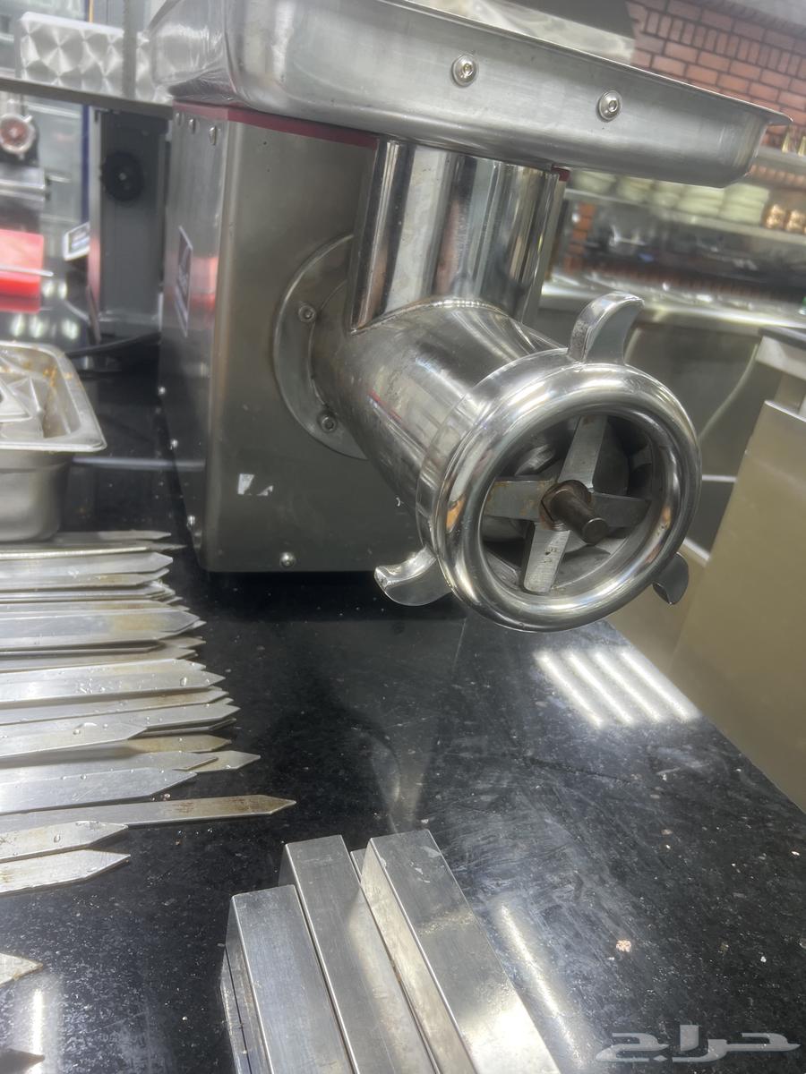 مكينه فرم الحوم جديده 100 10064402581201025112