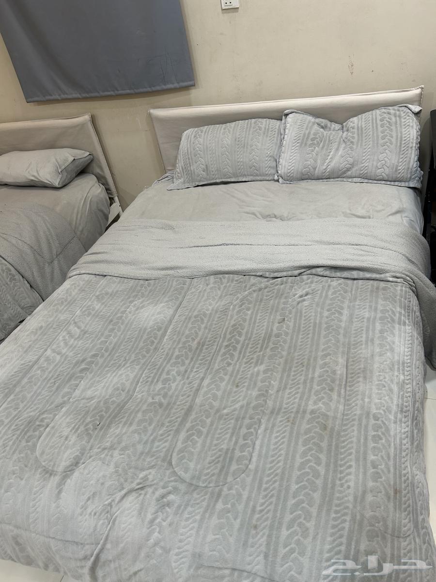 سرير نفر ونص معى المرتبه64401452812163111