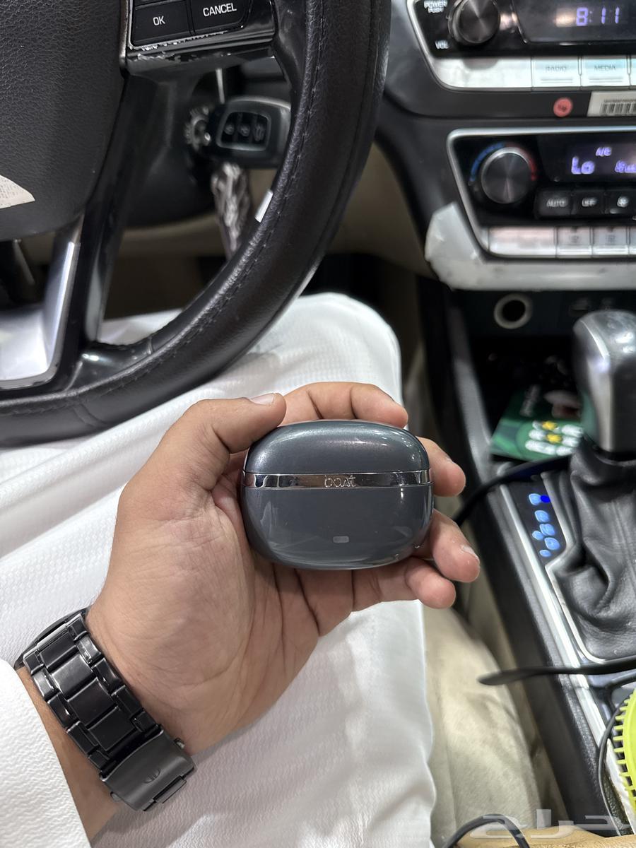 بيع سماعة ايربودز شركة هندية فخمه boat64403425459459110