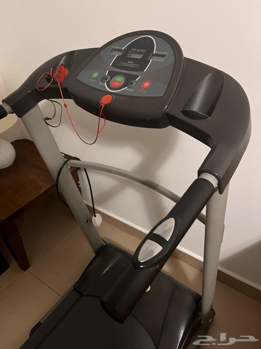 Old walking machine64402147951873110