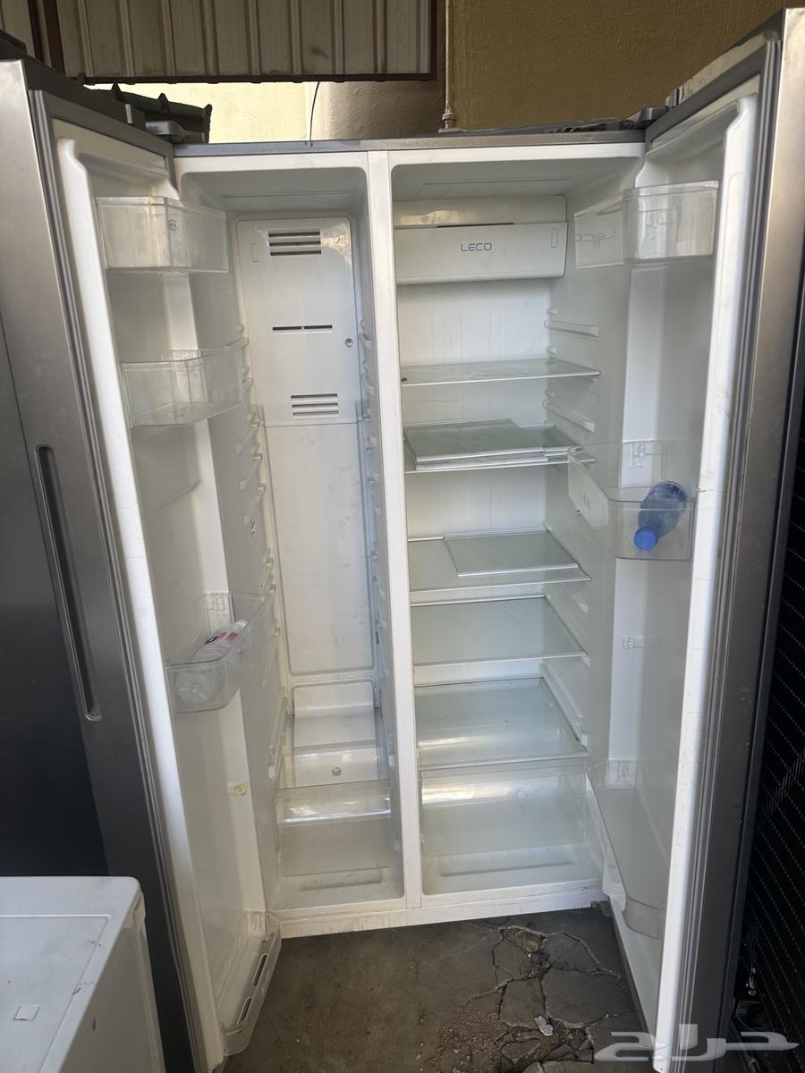 ثلاجة دولاب في حالة جيدة64403084944642111