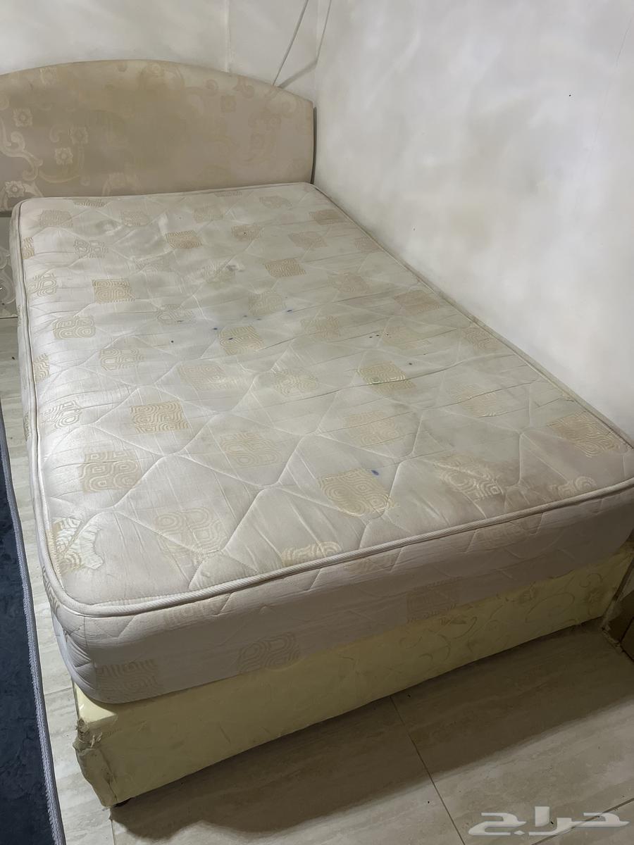 سرير للبيع64401494401537112