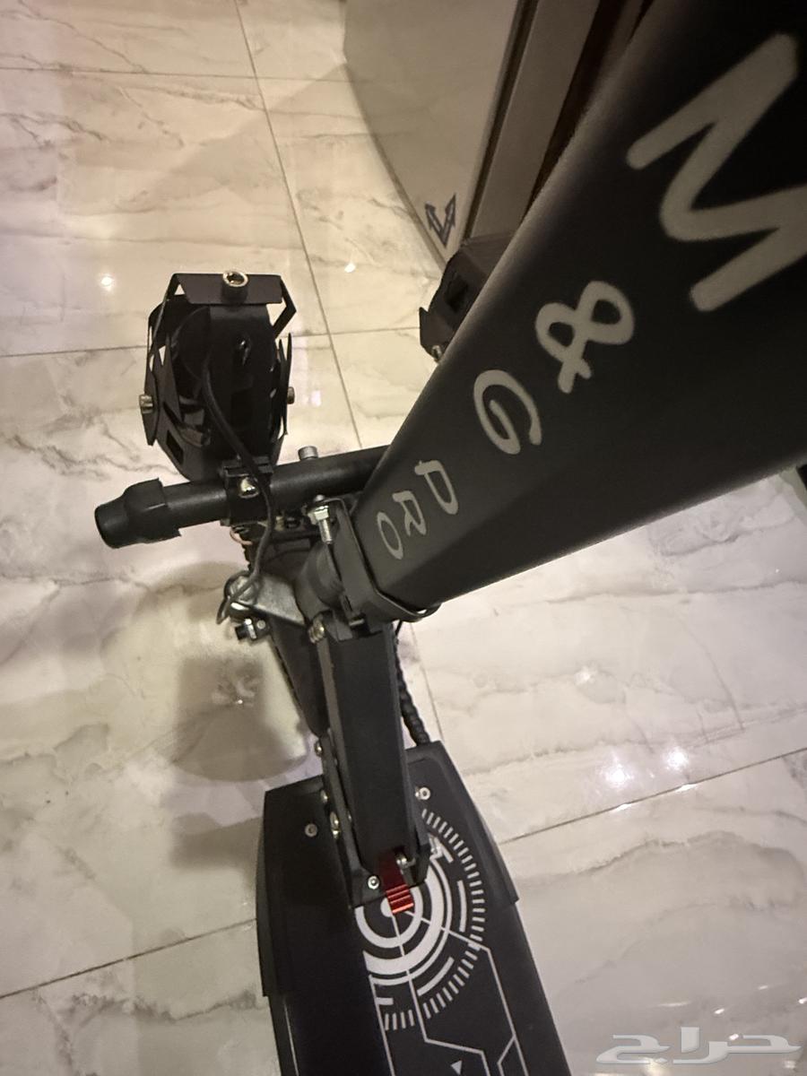 سكوتر كهربائي شبه جديد Scooter64403068722562113