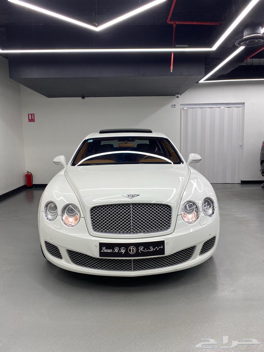 Bentley Flying Spur V1263618168347778111