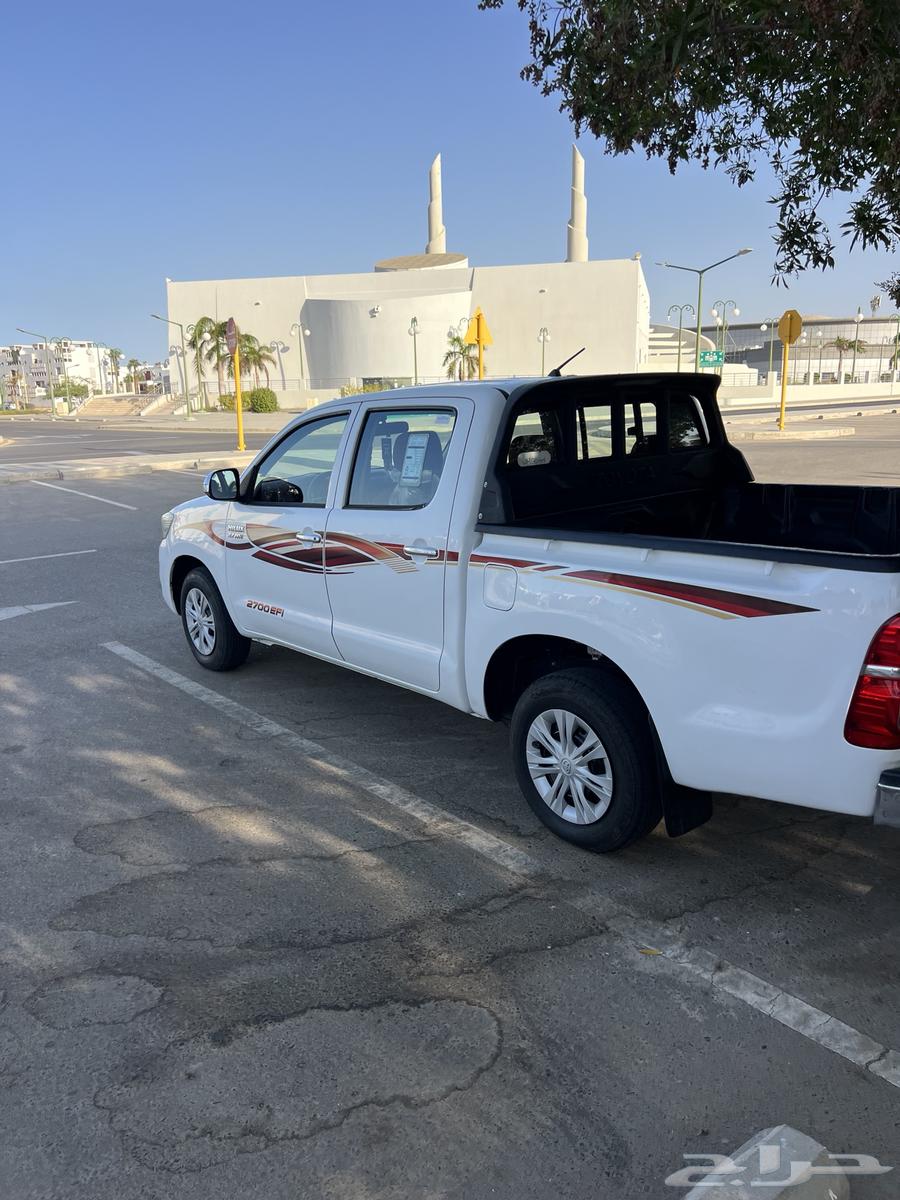 للبيع هايلوكس 2015 وكاله64553186532481113