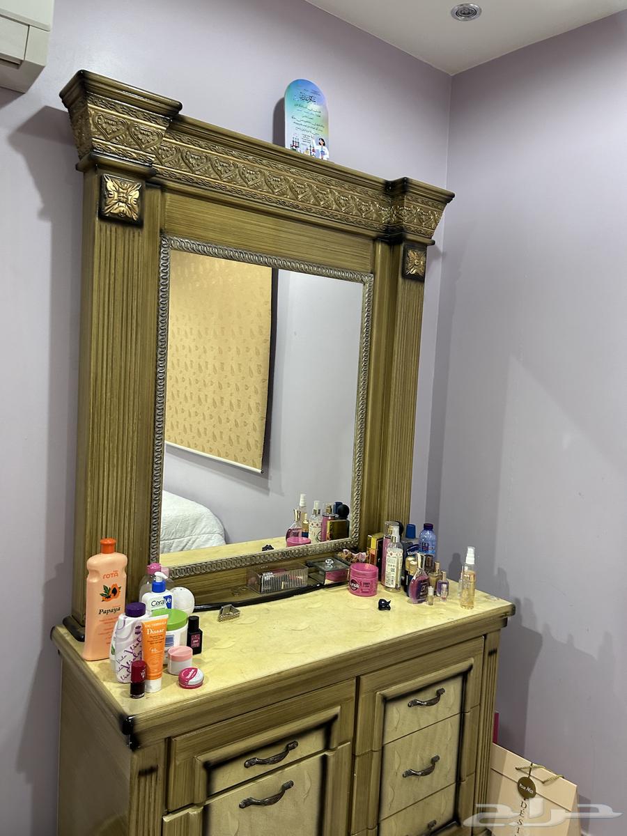 اثاث للبيع64403633371393110