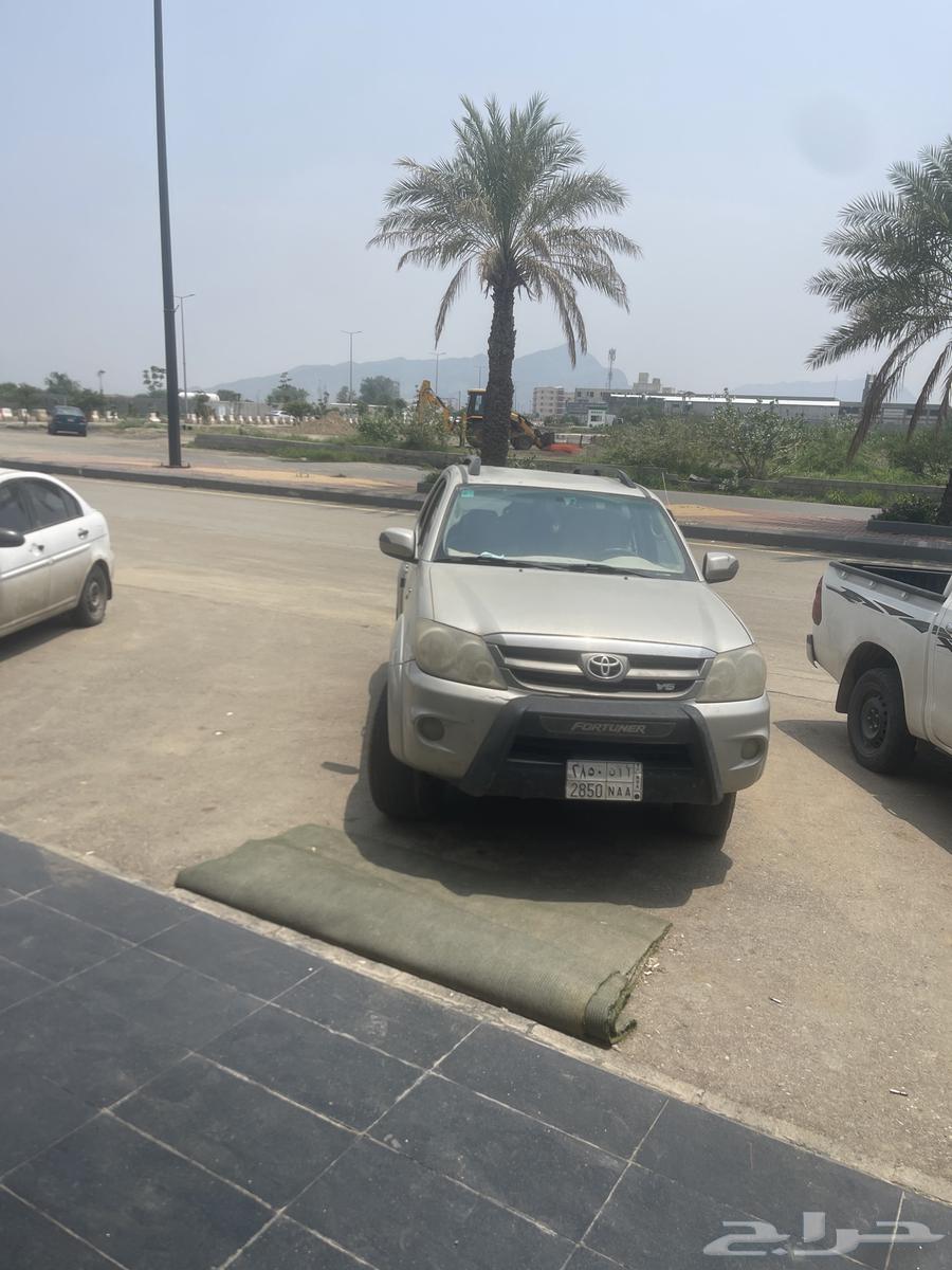 توصيل طلاب مدارس او موظفات سياره فرش لنر مكيفه سواق63617933217410110