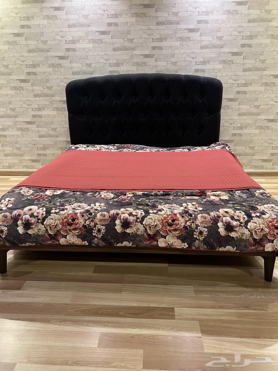 سرير نفرين مع المرتبة جديد من مفروشات العبداللطيف64404694564097111