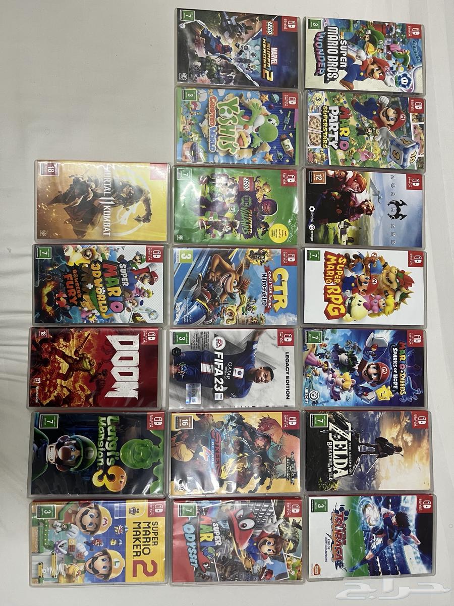 نينتدو سويتش شبة جديد مع اشرطة نظيفة جداا للبيع64402552575489110