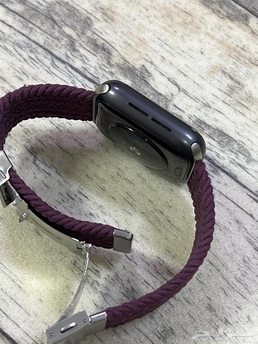 ساعة أبل SE استخدام نظيف وقليل جدا64403617929857113