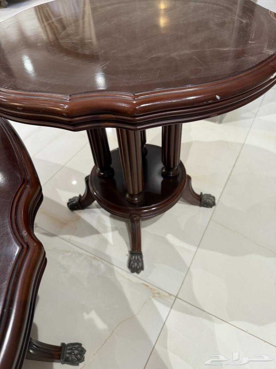 طاولات للبيع64402022527617112