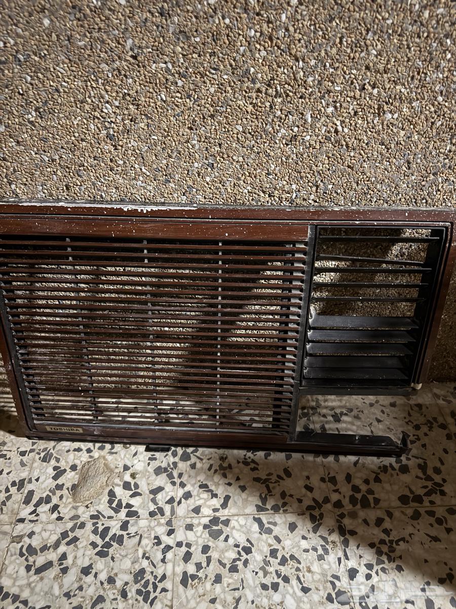 للبيع مكيف توشيبا64404111550850111