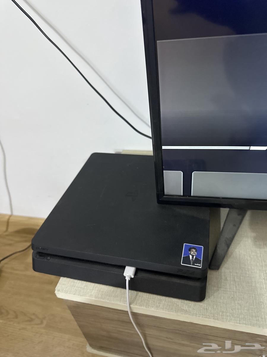 سوني 4 نظيف واستعمال قليل جدا64402244520835111