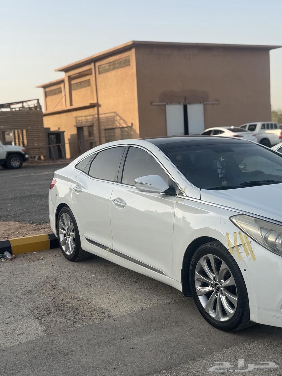سياره ازيرا 2014 نص فل63618256080898112