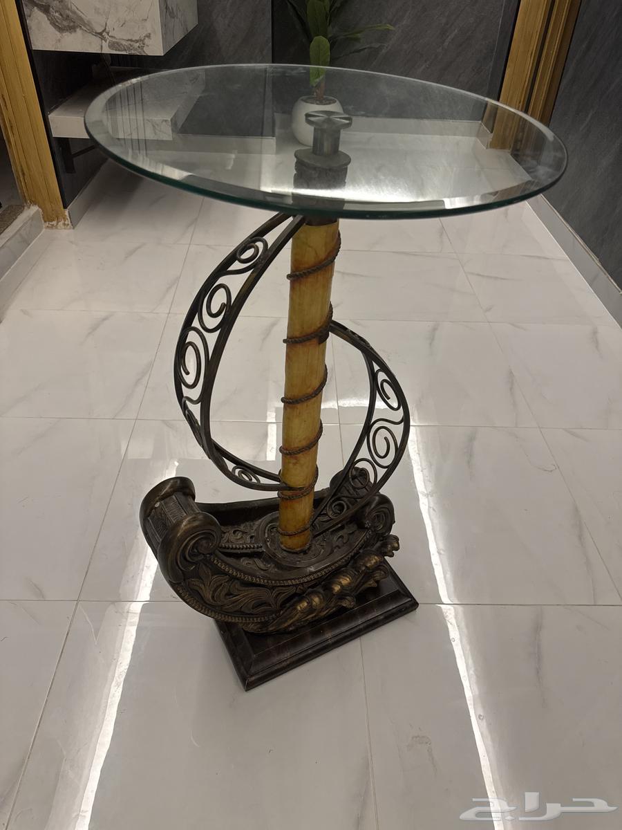 طاولة زاويه نظيفه للبيع64403958451458111