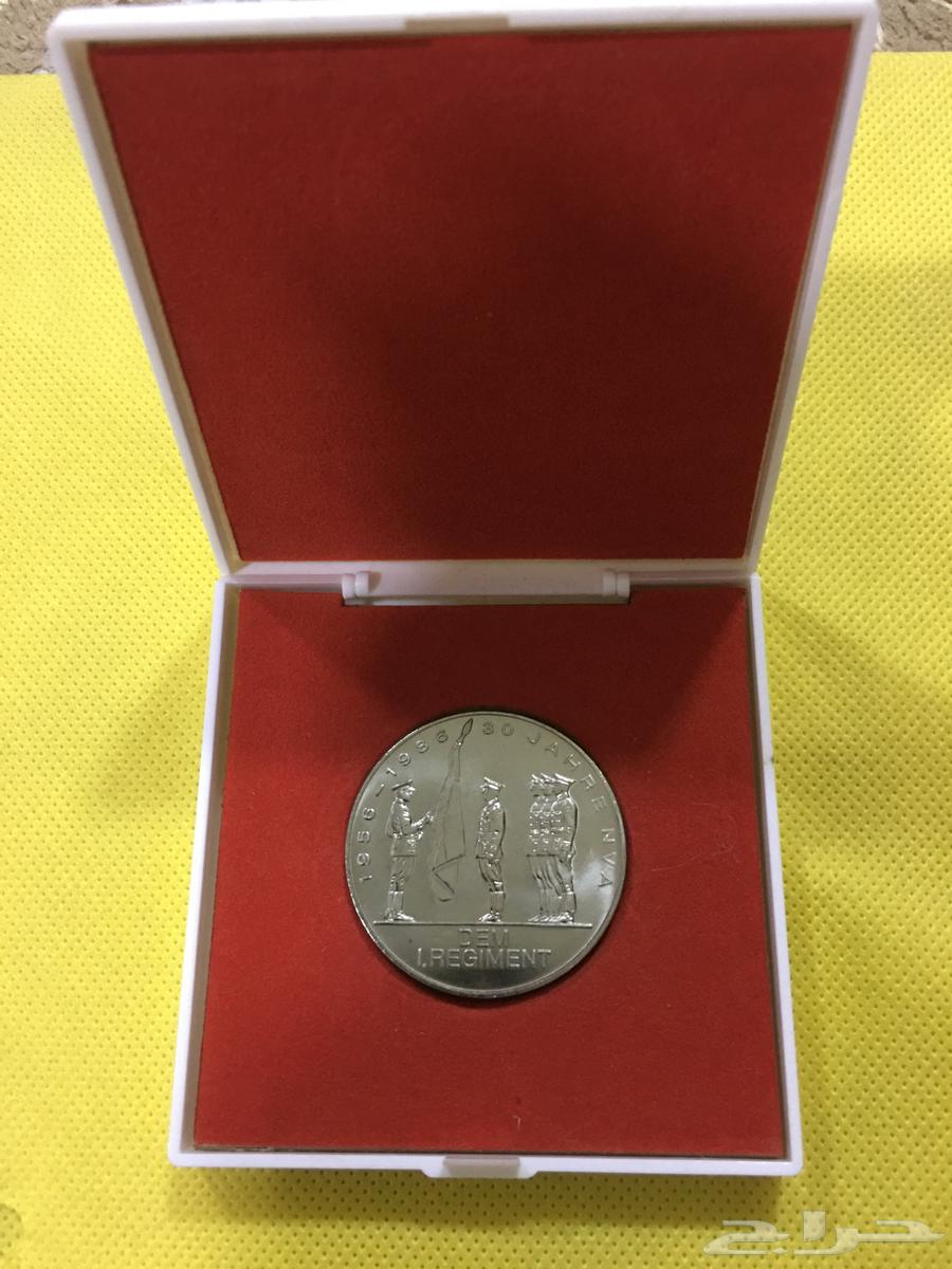 ميداليات المانية قديمه64401008203522113