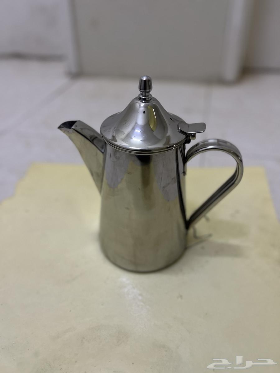 دلة العساف مع اغراض عزبة قهوه وشاهي وطبخ63619551991427111