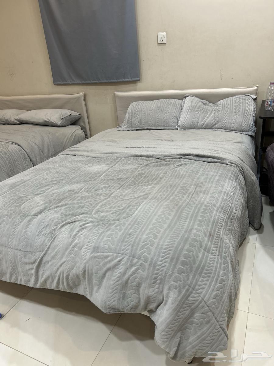 سرير نفر ونص معى المرتبه64401452812163110