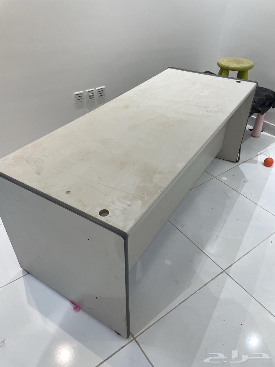 Four-piece sofa and office table for sale63619646714499113