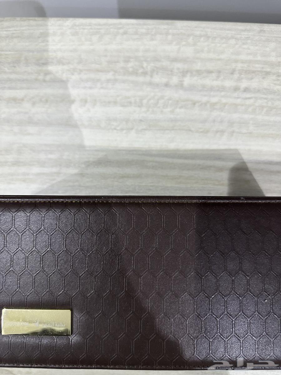 دهن عود64403944084355110