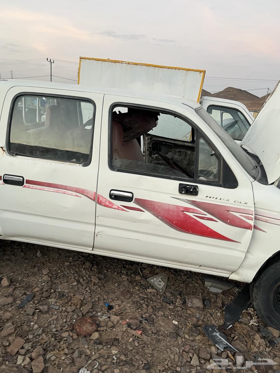 هايلوكس موديل 2000بيع قطع غيار تواصل واتس بيع قطع غيار64558836612481111