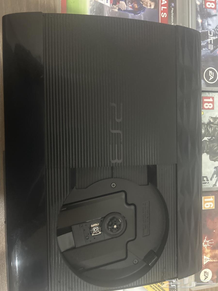 سوني 3 مع كامل ملحقاتها ماعداء الكيبلات64404722623619111