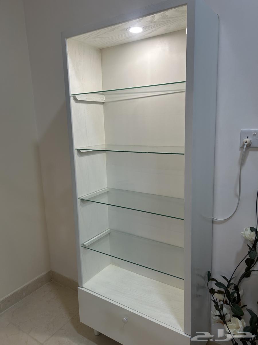 Shelf width64403696779779111