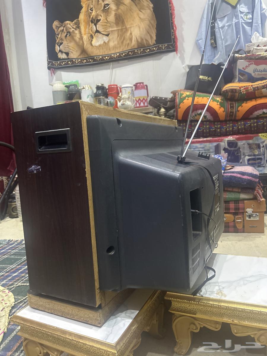 تلفزيون قديم64404111431937111
