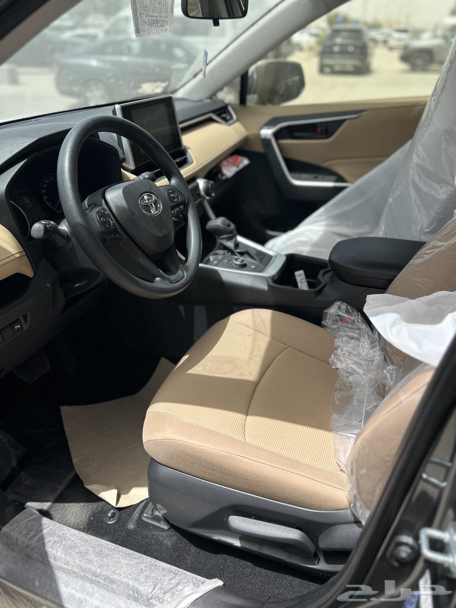 تويوتا   راف فور LE هايبرد استاندر دبل 113300 شامل الضريبة64554843853058114