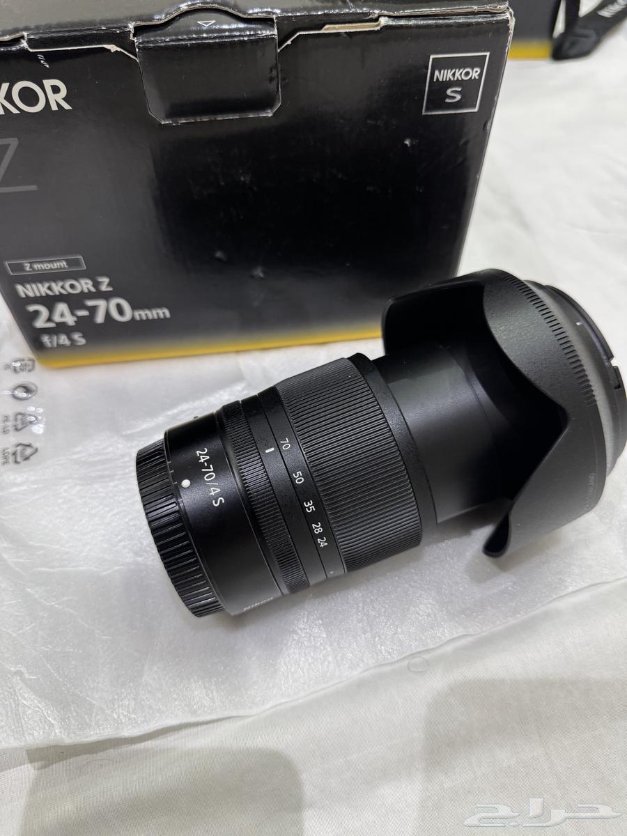 Nikon Z 24-70mm f 4 S63619369866498111