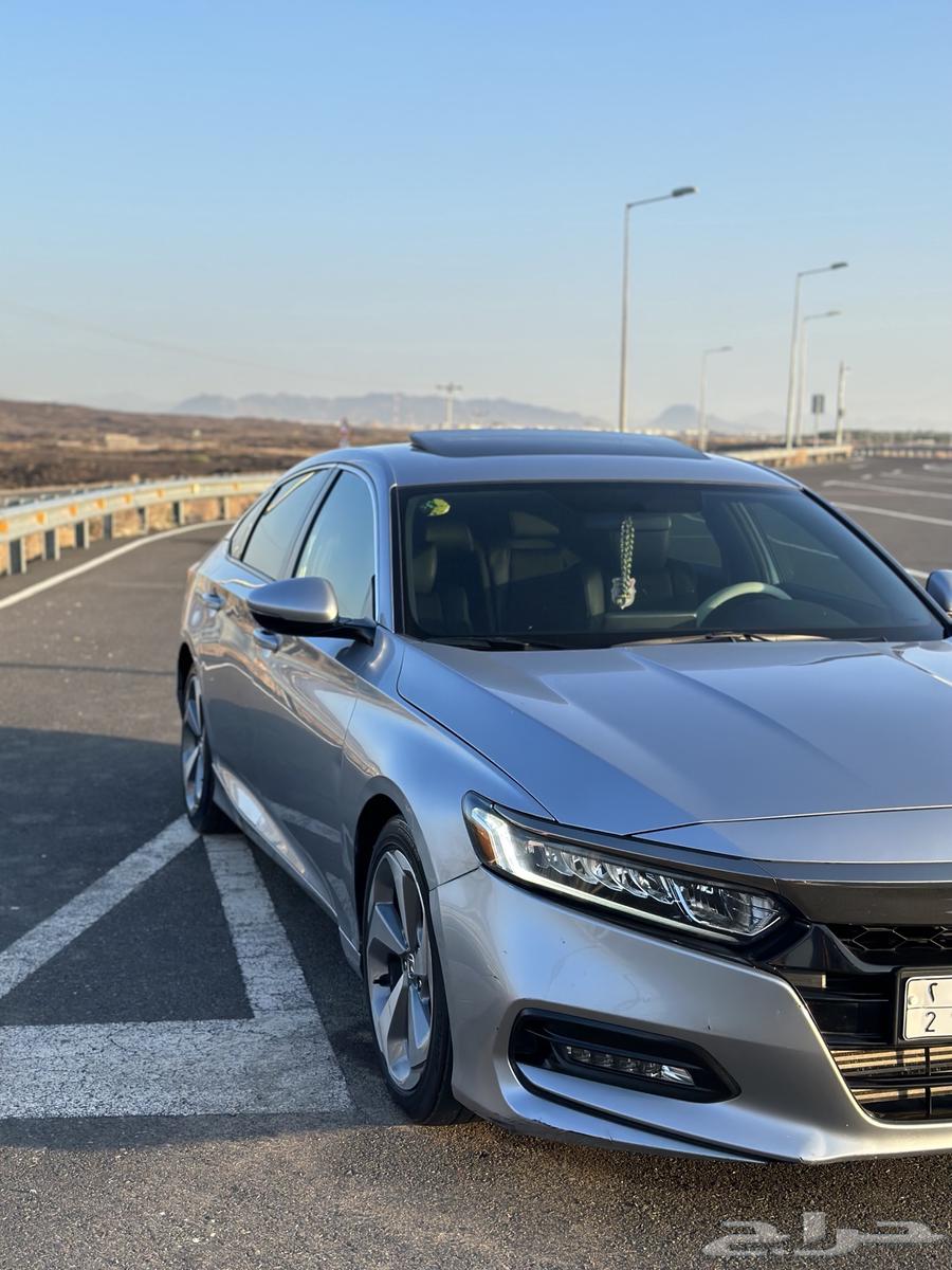 هوندا أكورد 201864558517026051111