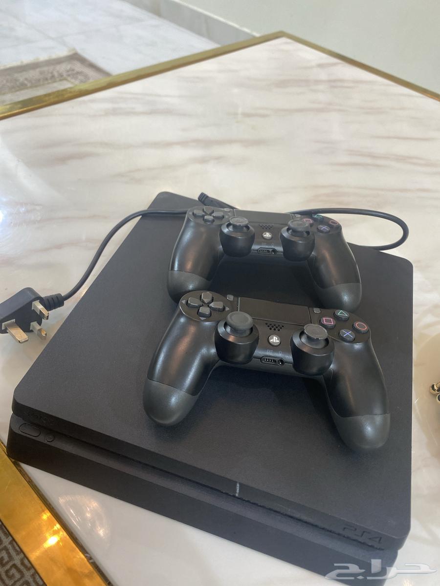 Sony 4 includes controllers64402008546818110