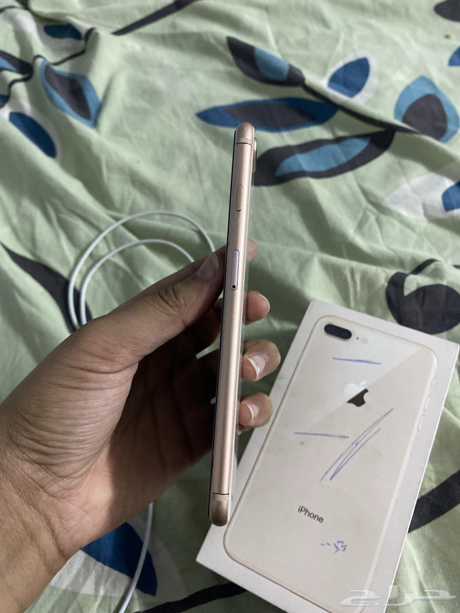 جوالها iPhone 7 للبيع لسة وقال ما نغير شي مو مفكوك نسبة بط64402134214273112