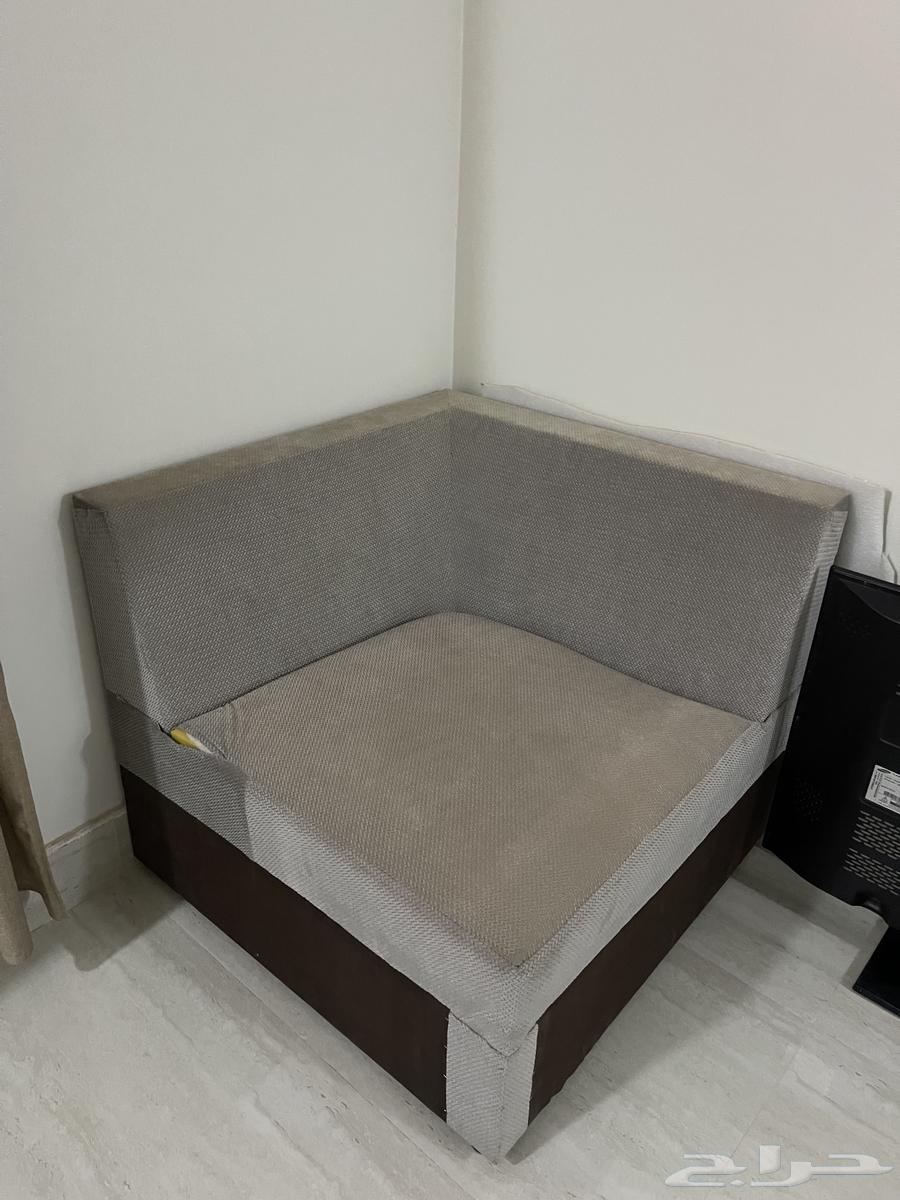 كنب للبيع64402955861378112