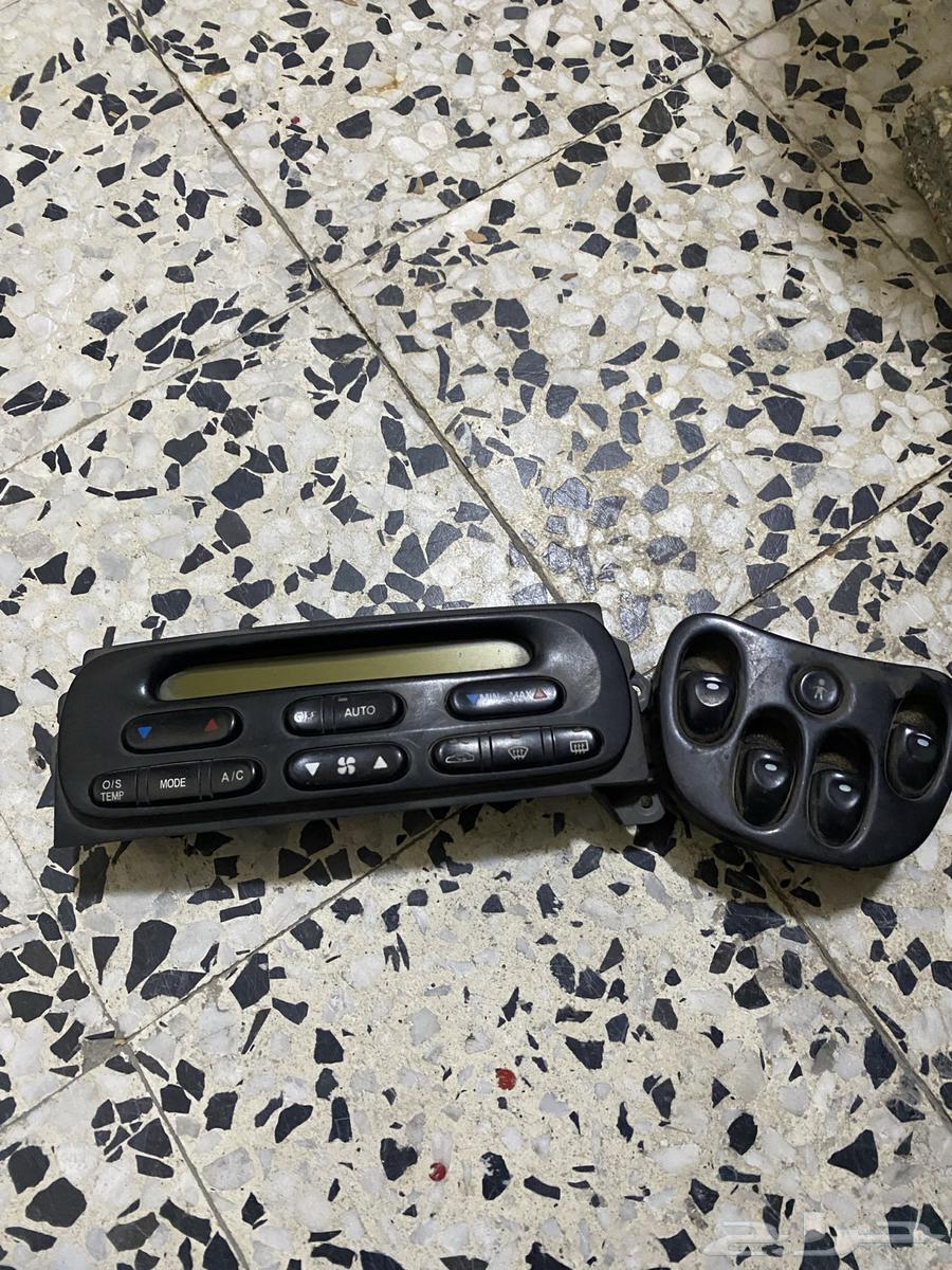 Honda Civic, Elantra, and Caprice Parts63618173943939112