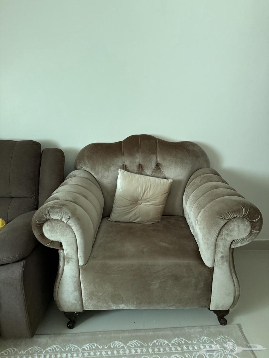 كنب64403586480258110